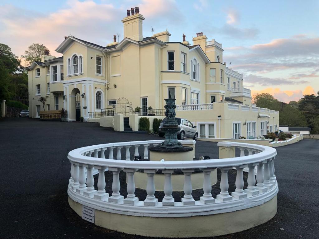 5 Spa Court, Boutique Holiday Apartment In Torquay Торки Экстерьер фото